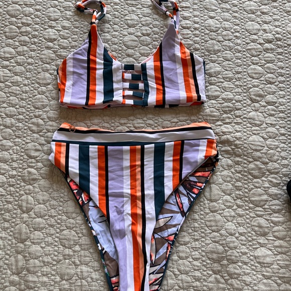 Maaji High waisted bikini set - Picture 2 of 2